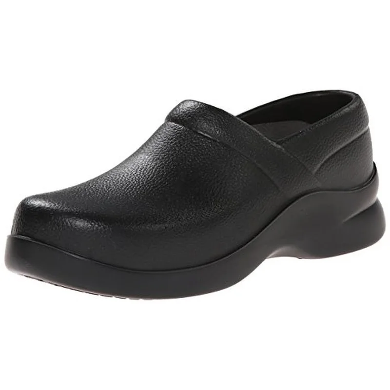 Klogs Womens Boca Textured Slip Resistant Clogs