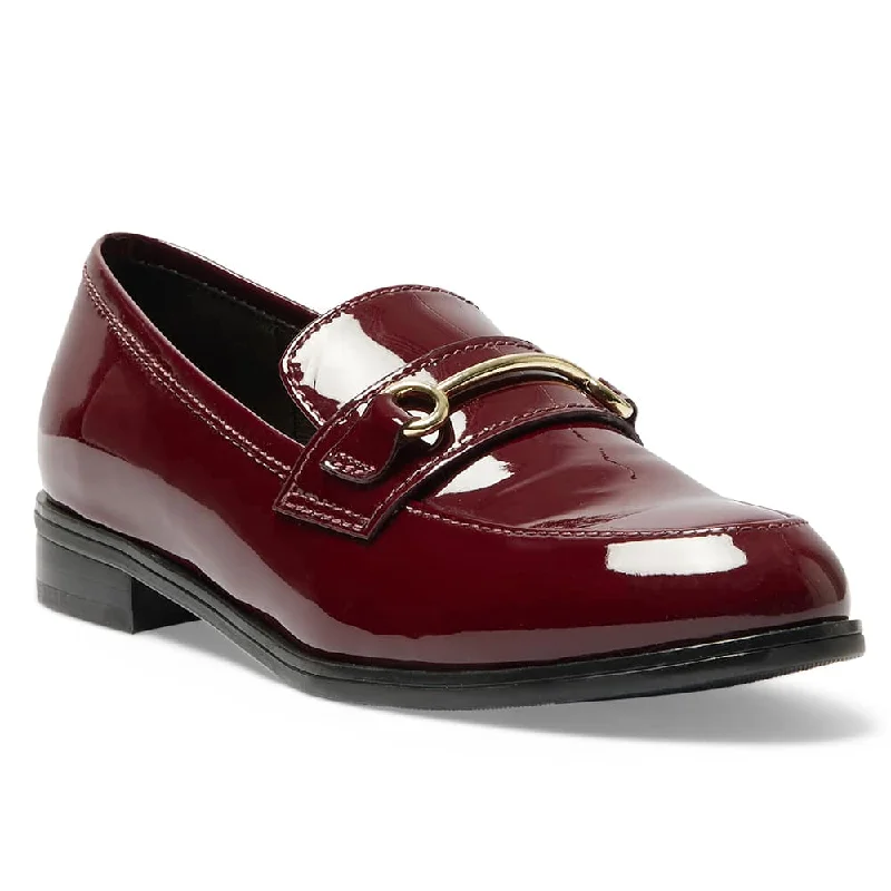 Wallis Loafer in Wine Patent