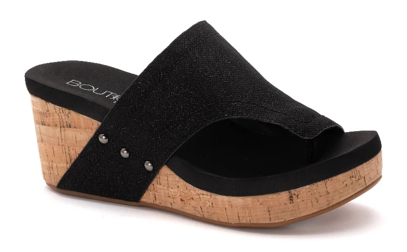 Flirty Wedge Sandal In Black