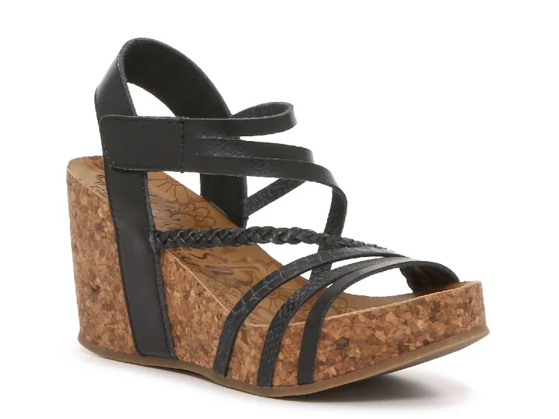 Women's Heidi Wedge Sandal In Black