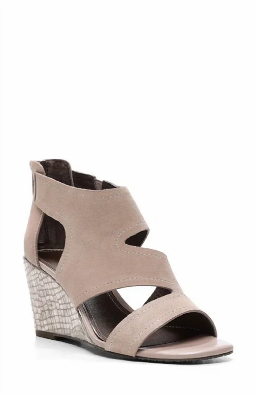 Women's Panya Cut Out Wedge Sandal In Mushroom